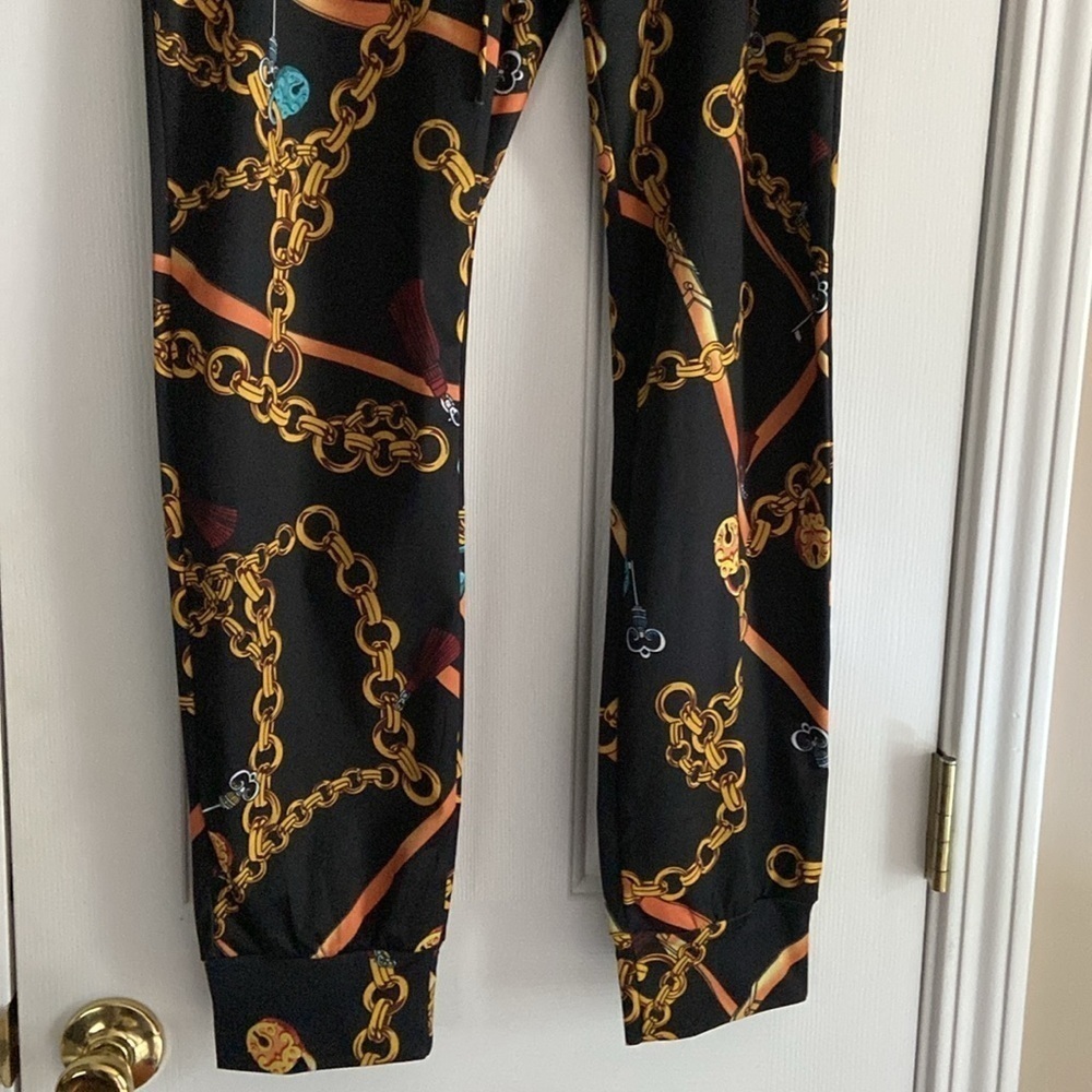 Women’s Black Stretch Plus Size 3X Pants With Retro Gold Chain Print - Picture 3 of 6